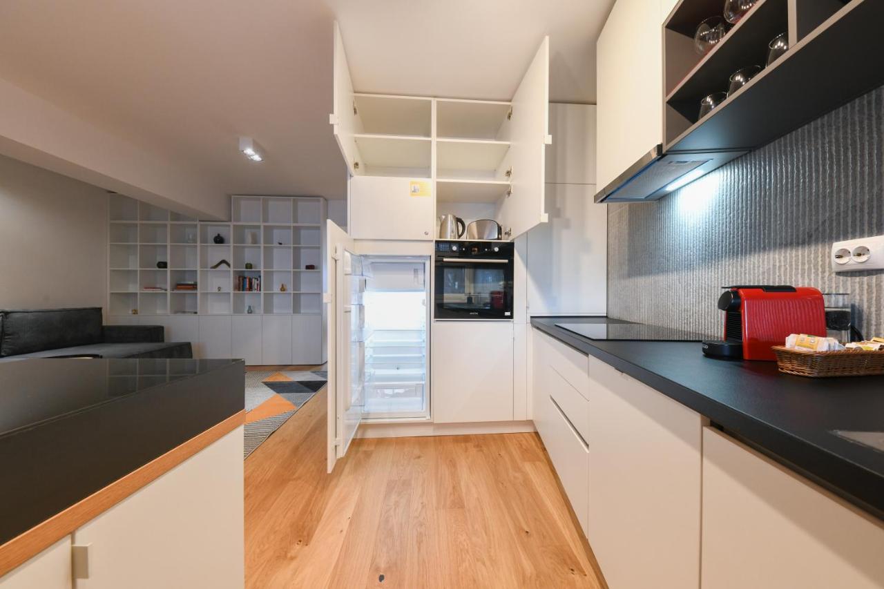 Charming 2 Bedroom Apartment 克卢日-纳波卡 外观 照片